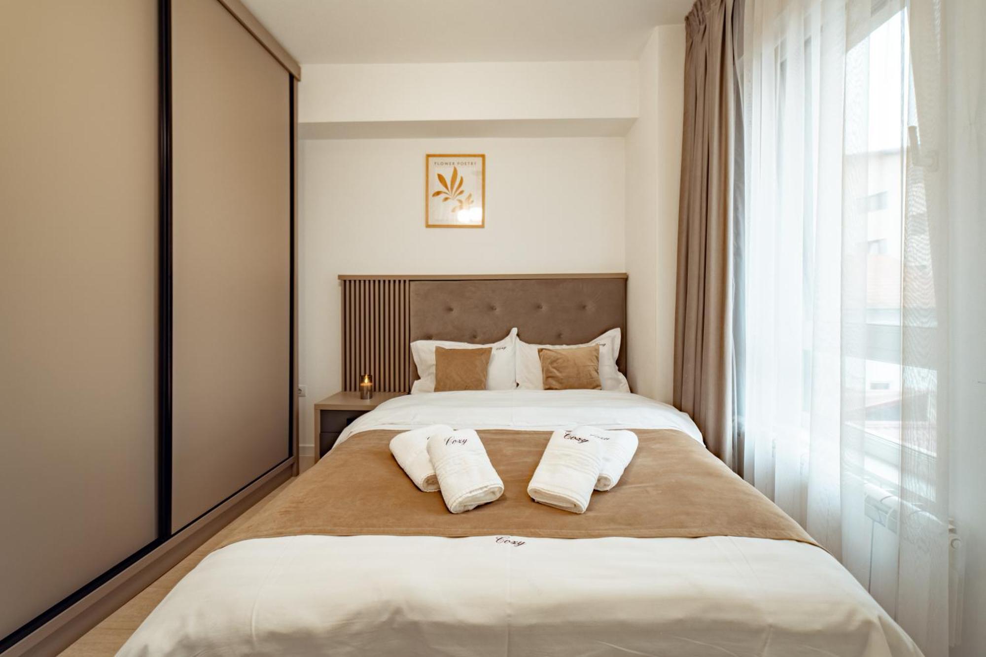 Palace Of Culture Dream Apartments And Studios Iasi Buitenkant foto